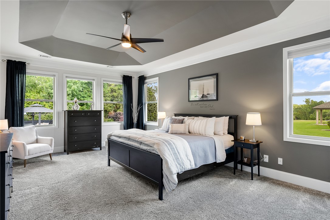 1001 Hillcrest Court