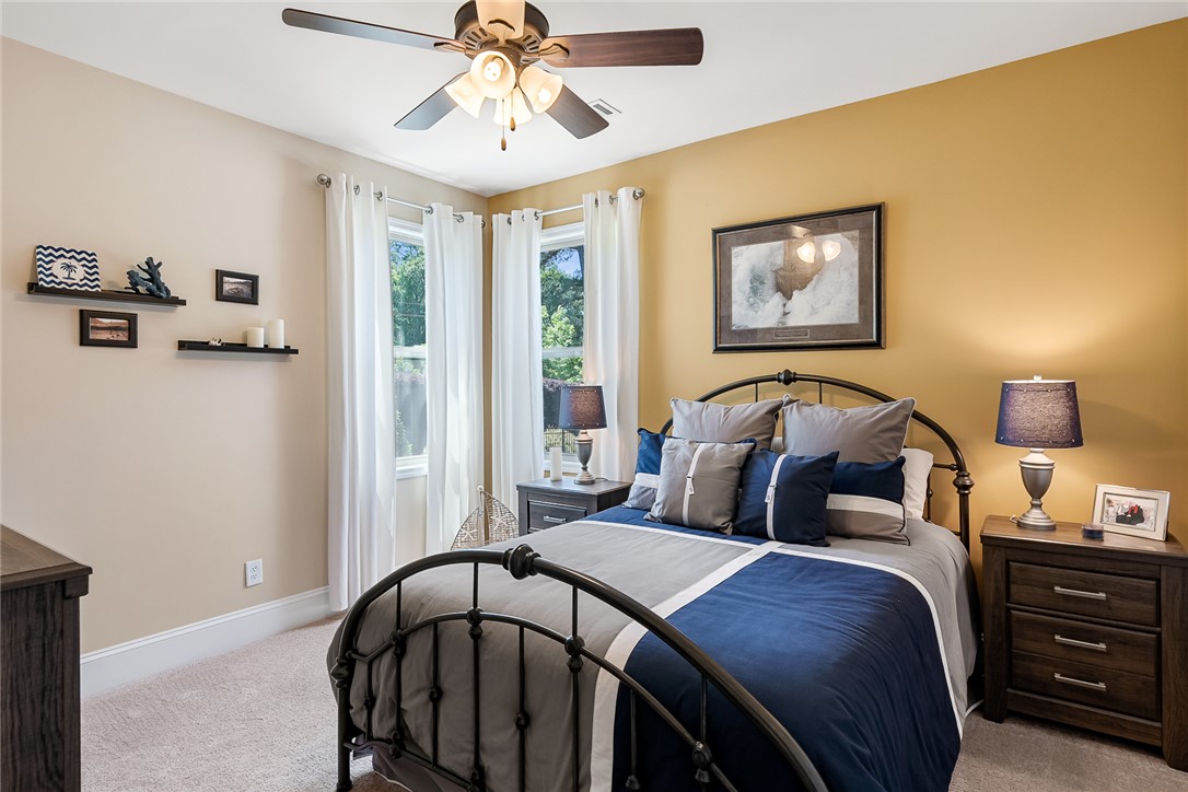 1001 Hillcrest Court