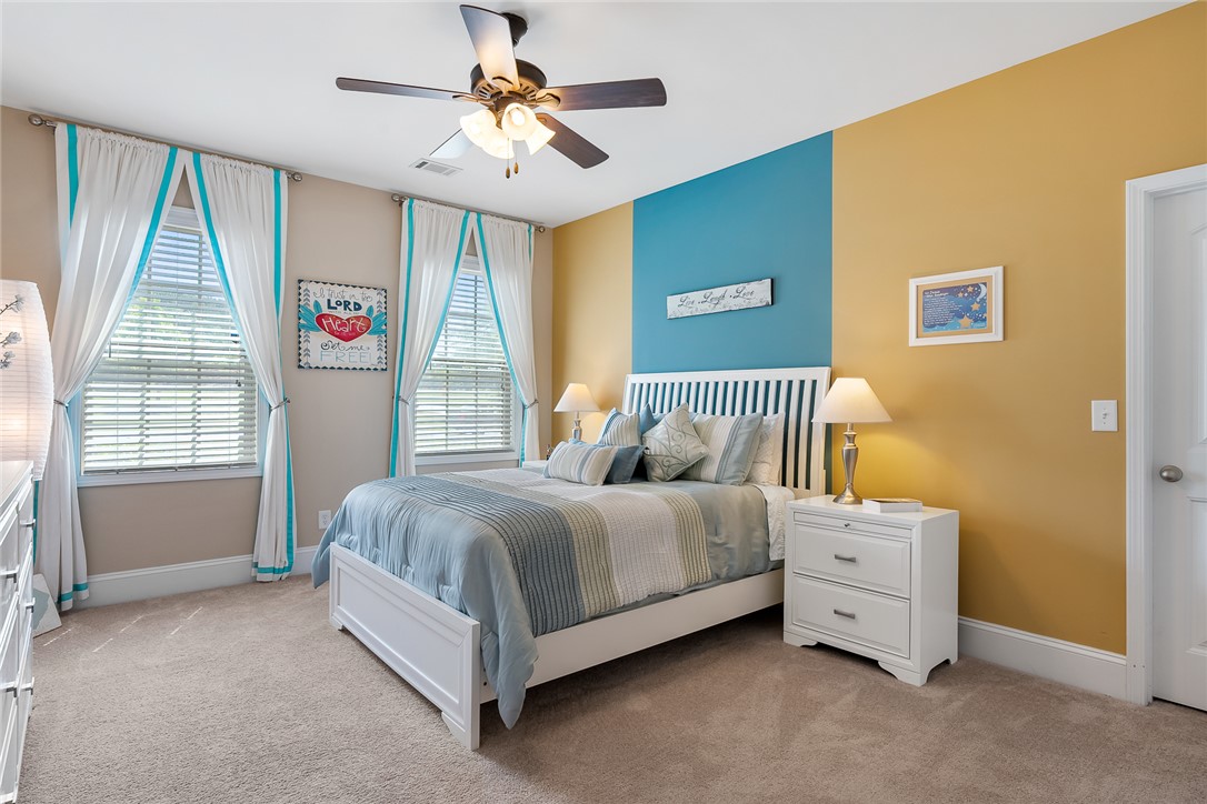 1001 Hillcrest Court