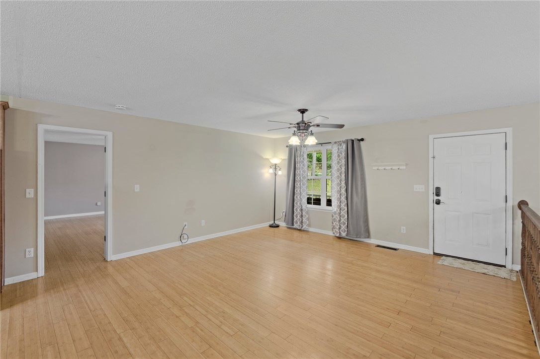 232 Ike Road