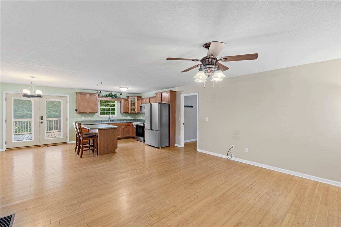 232 Ike Road