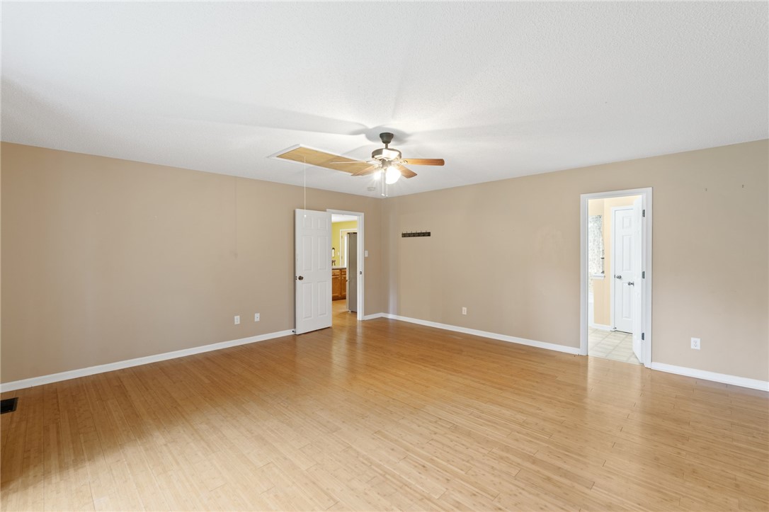 232 Ike Road