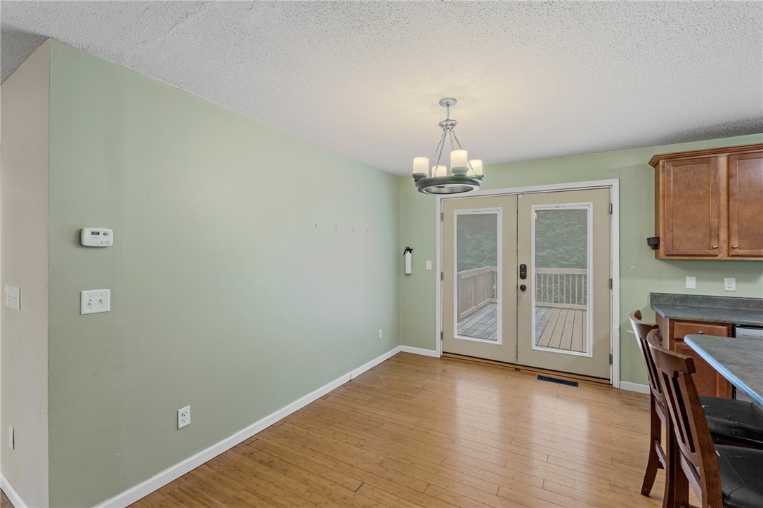 232 Ike Road