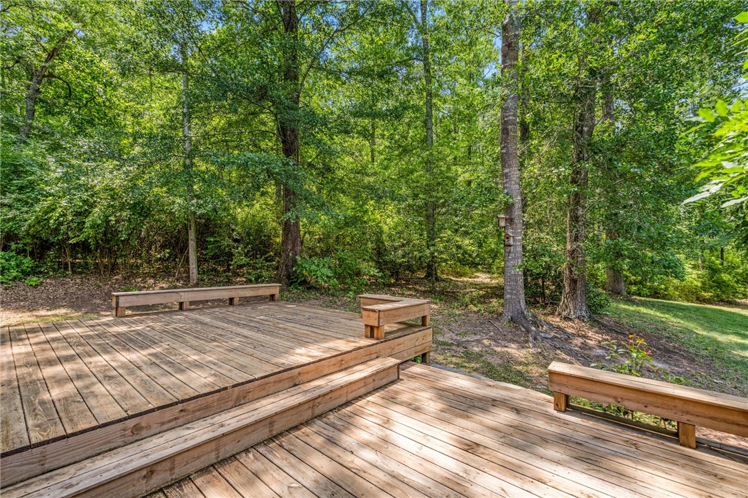 1555 Fort Hill Drive