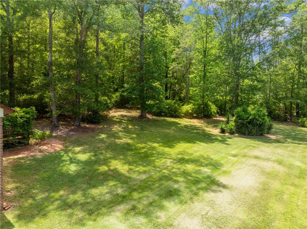 1555 Fort Hill Drive