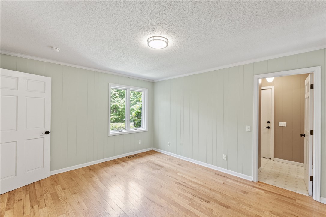 1555 Fort Hill Drive