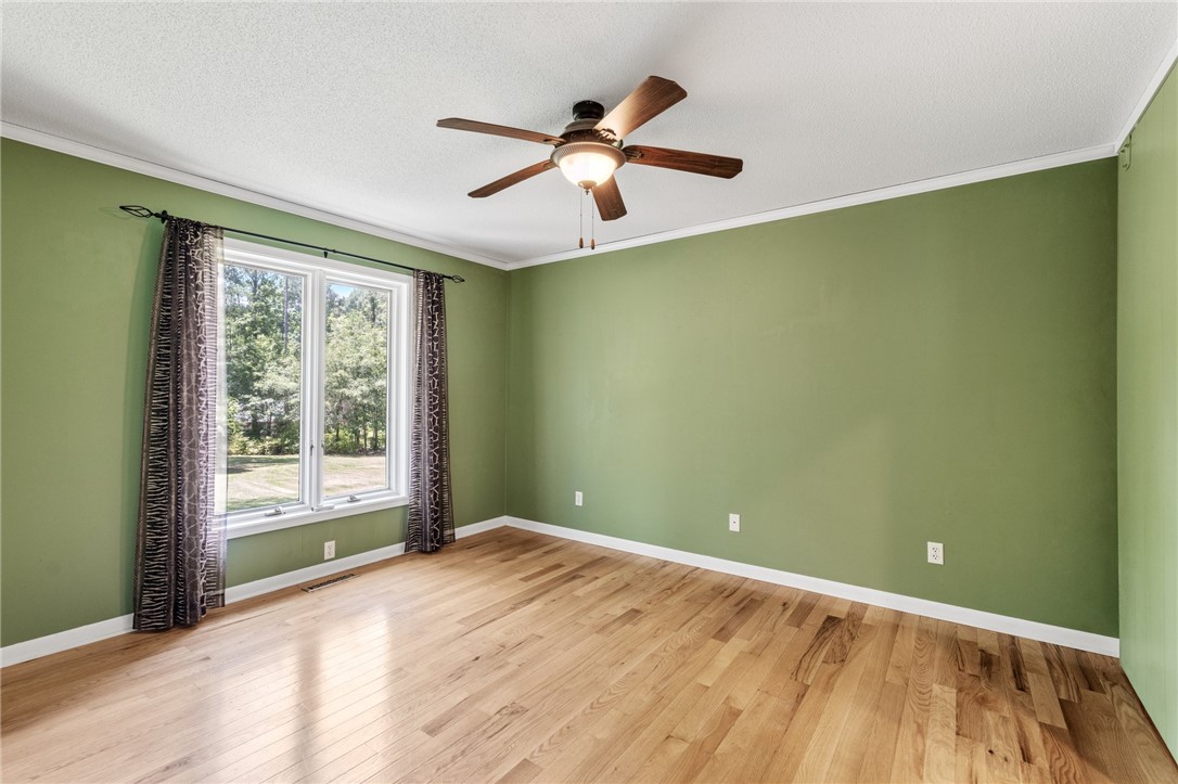 1555 Fort Hill Drive