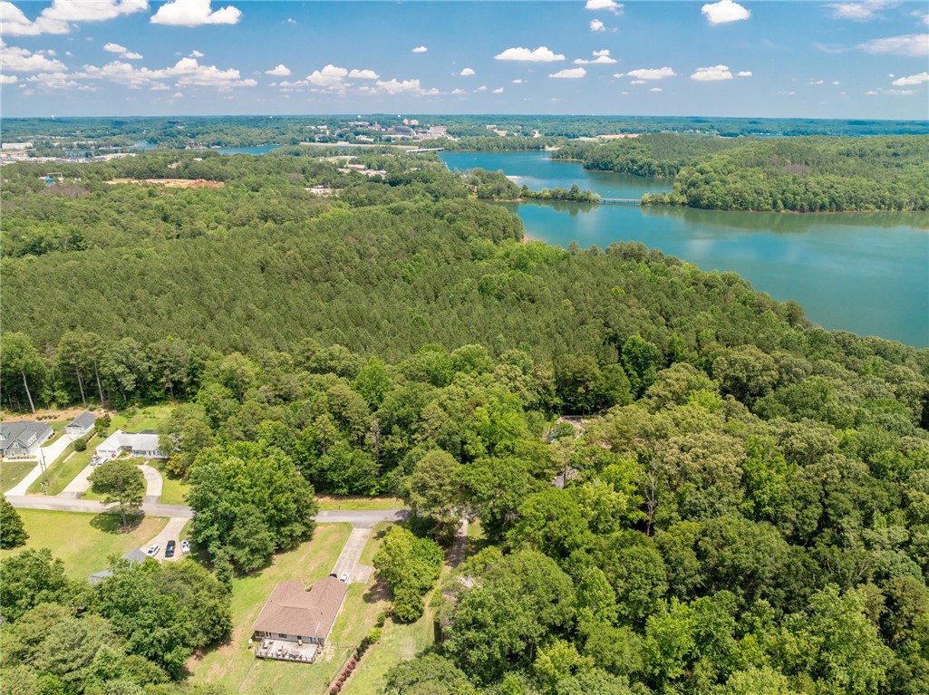1555 Fort Hill Drive