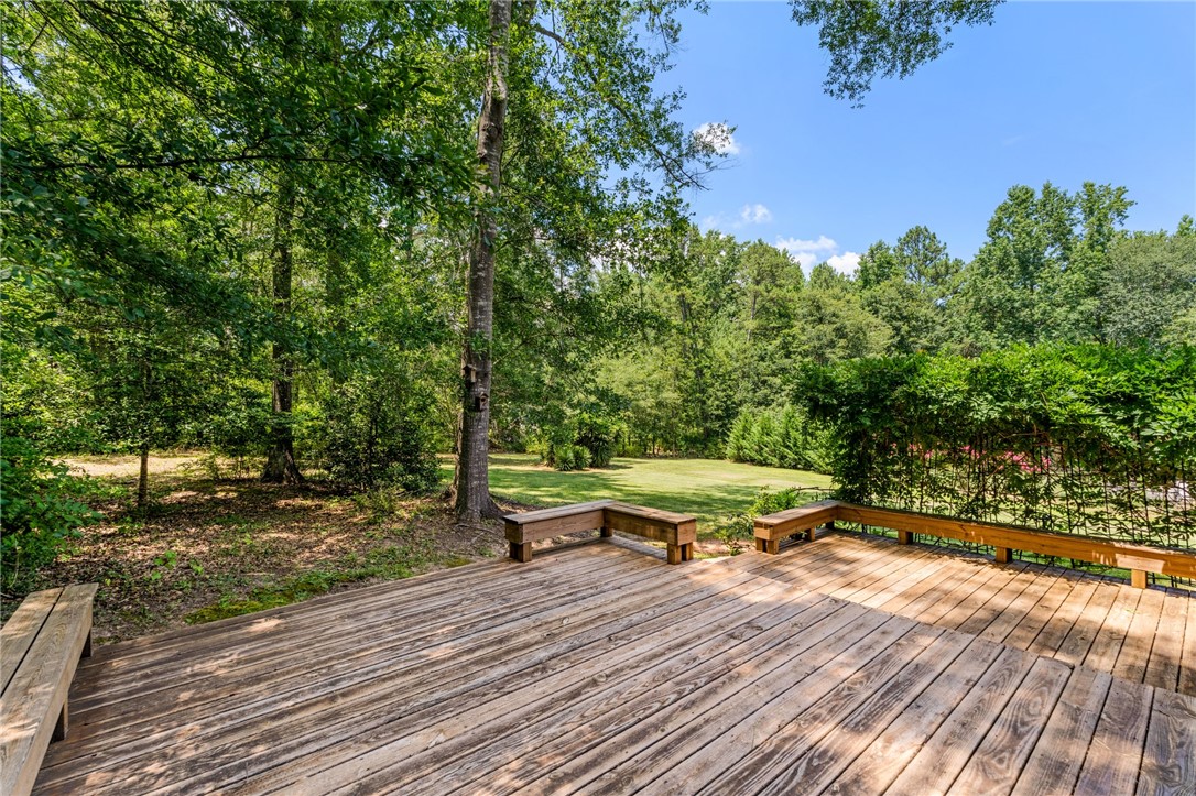 1555 Fort Hill Drive