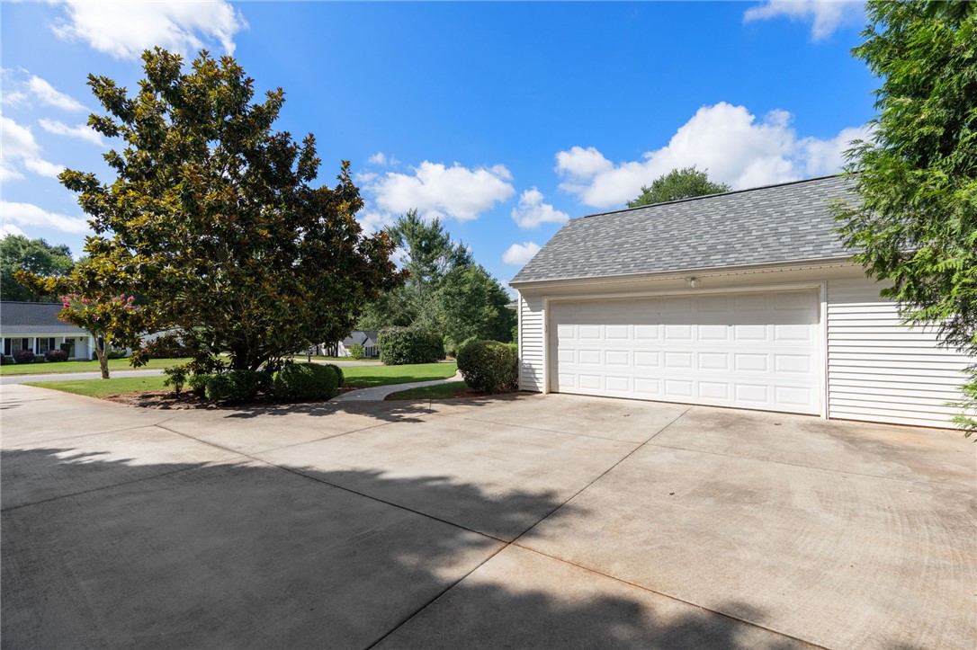 108 Carrie Leigh Lane