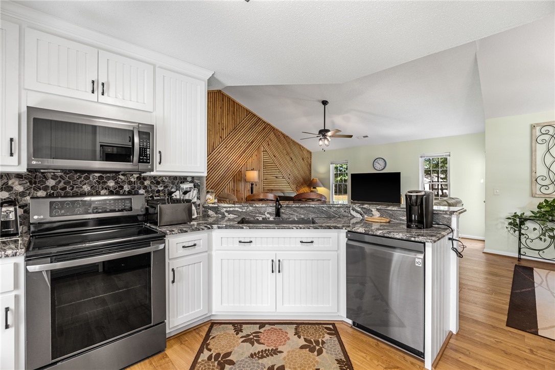 108 Carrie Leigh Lane