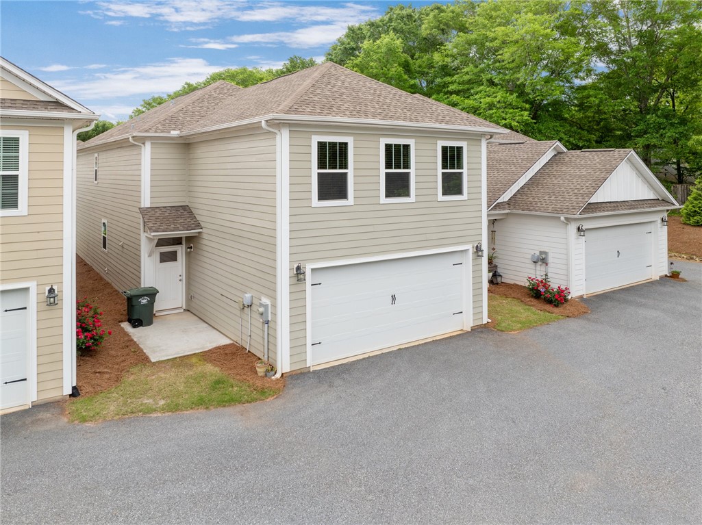 112 Fuller Estate Drive