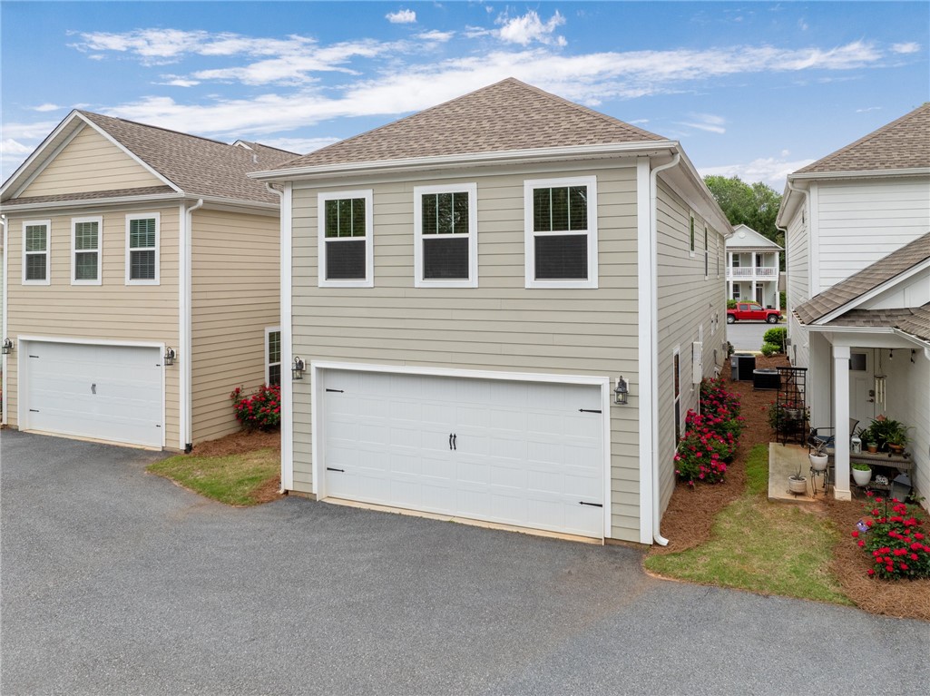 112 Fuller Estate Drive