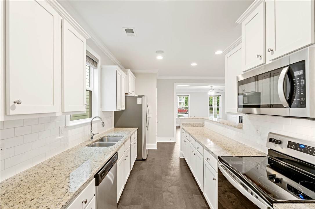 112 Fuller Estate Drive
