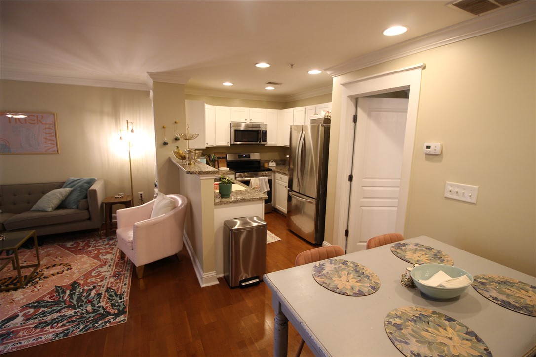 833 Old Greenville Highway 425