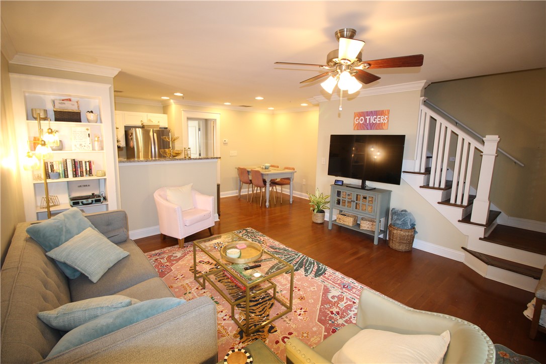 833 Old Greenville Highway 425