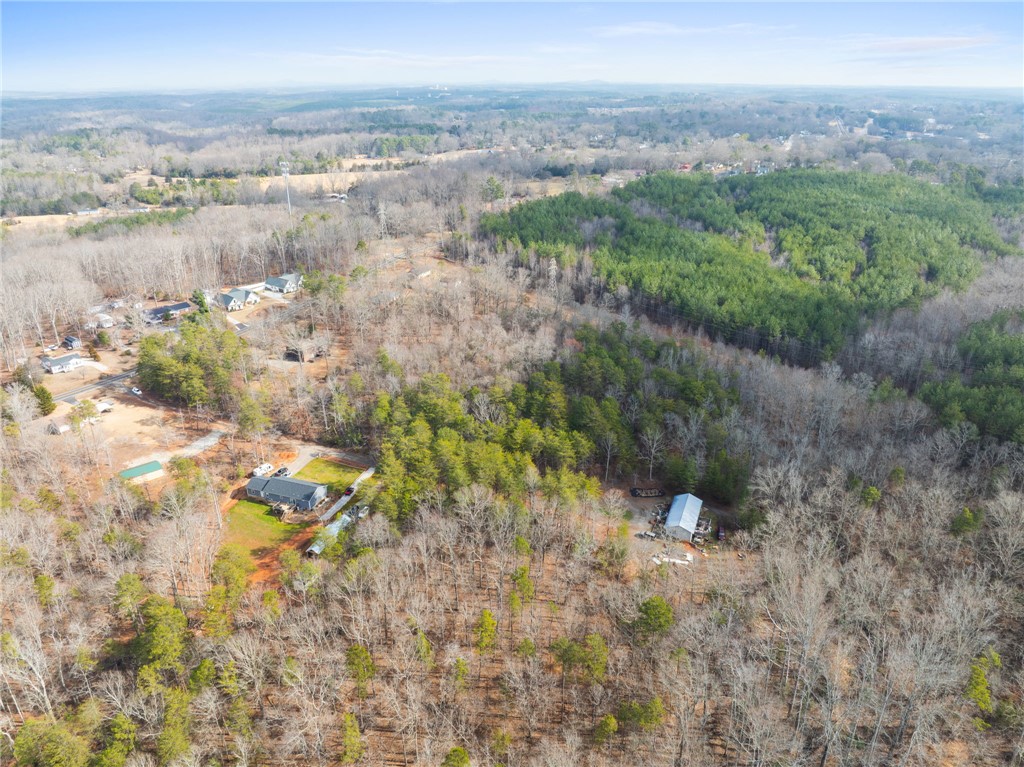 00 Pinecrest Court