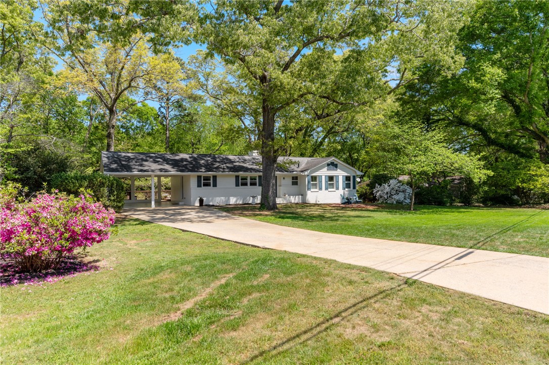 209 Manley Drive