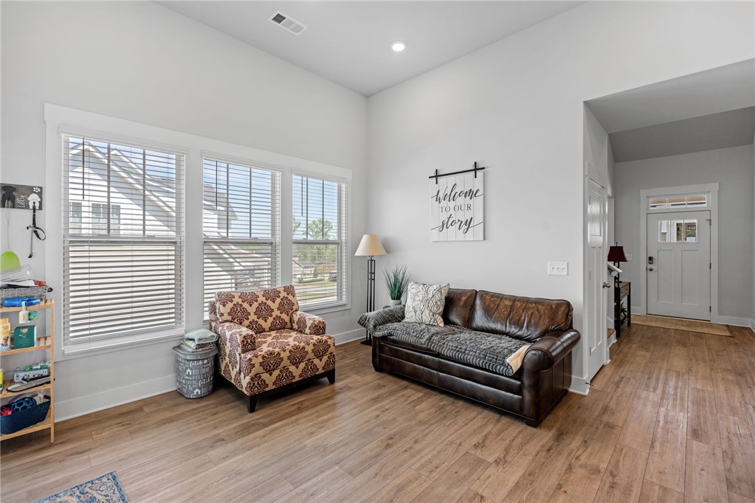 210 Maverick Trail