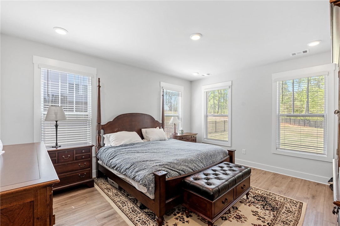 210 Maverick Trail