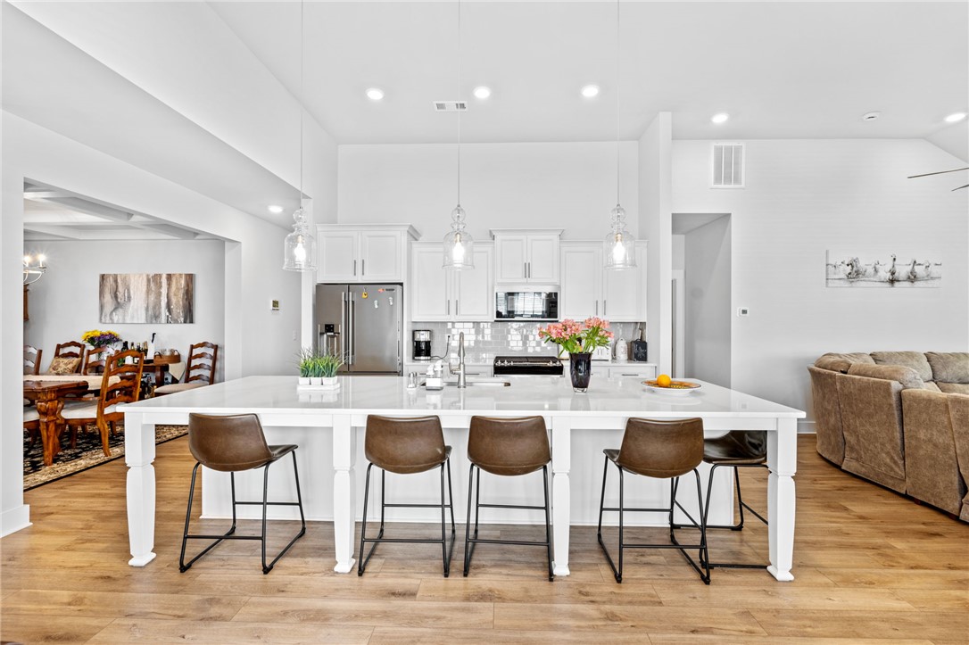 210 Maverick Trail