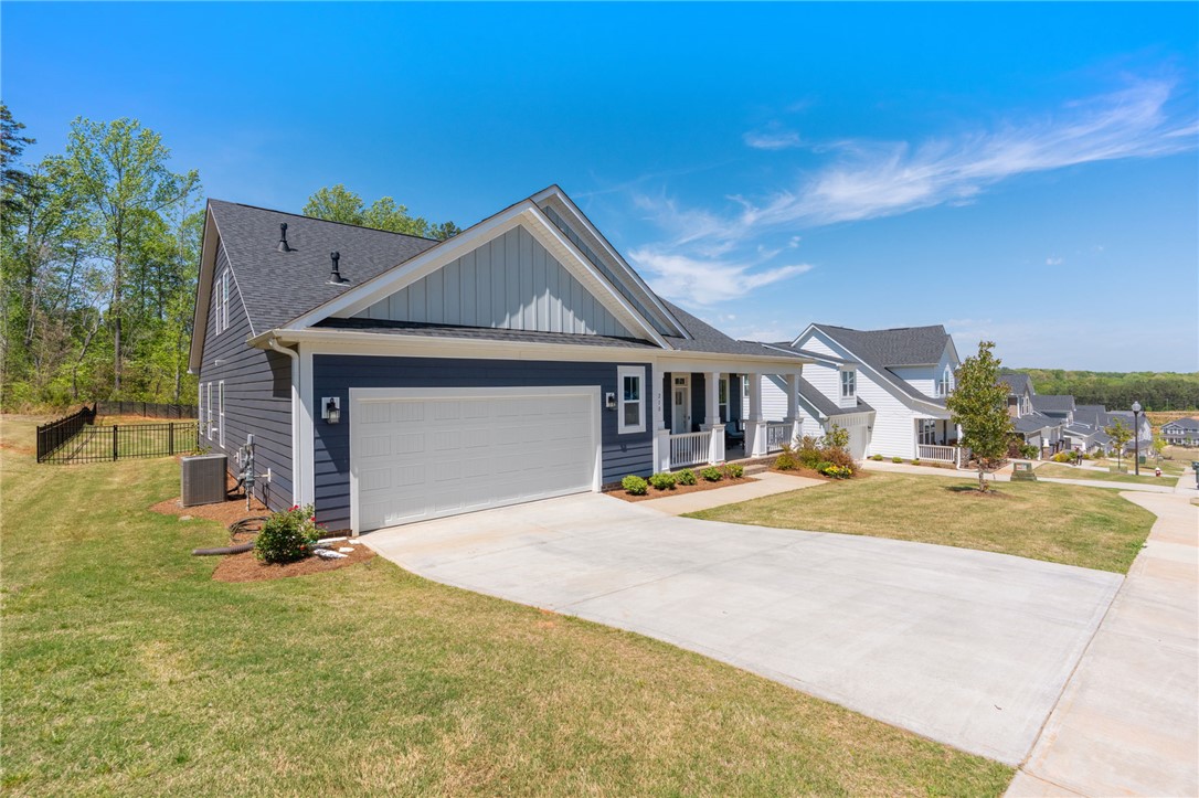 210 Maverick Trail