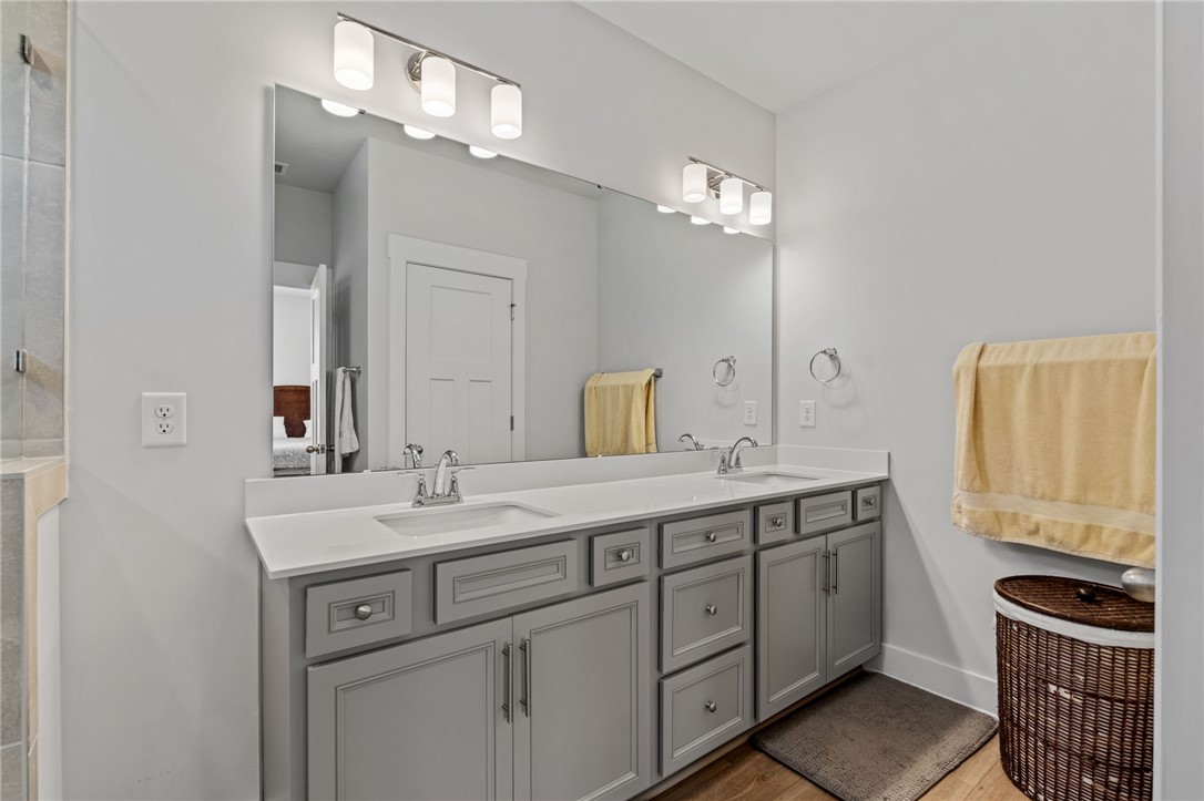 210 Maverick Trail