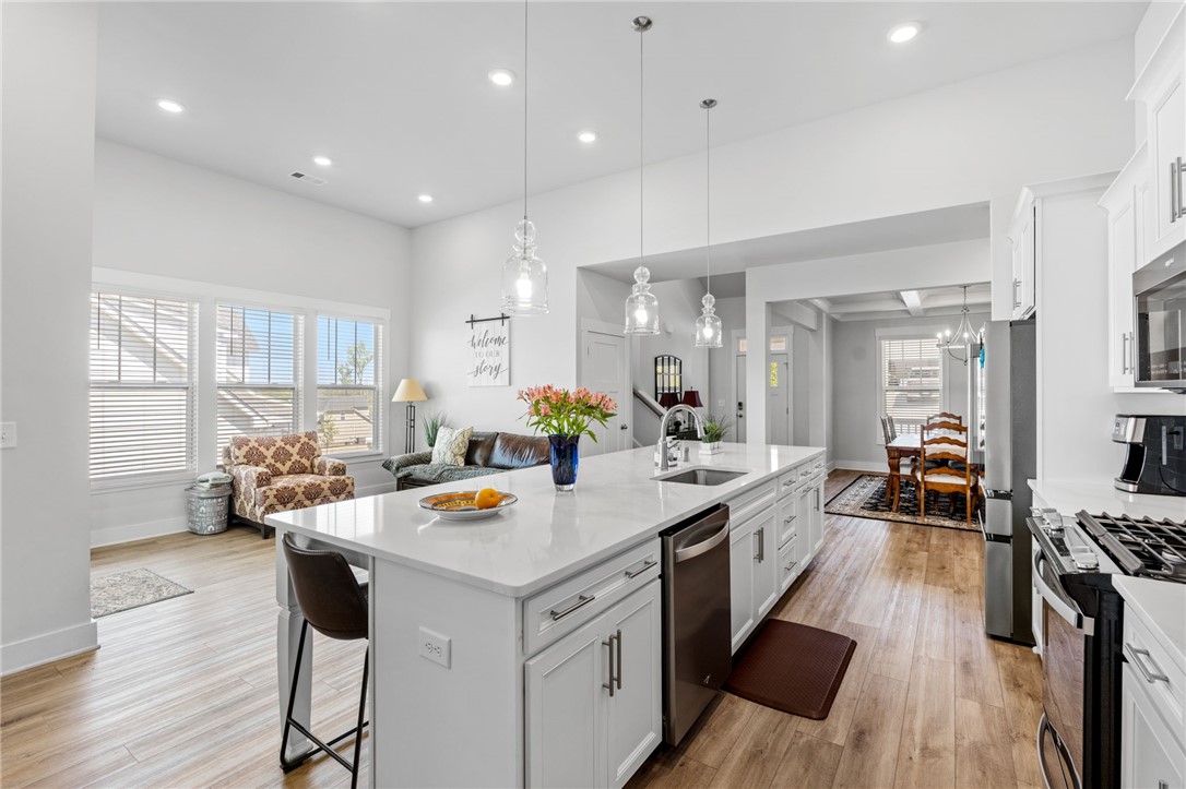 210 Maverick Trail