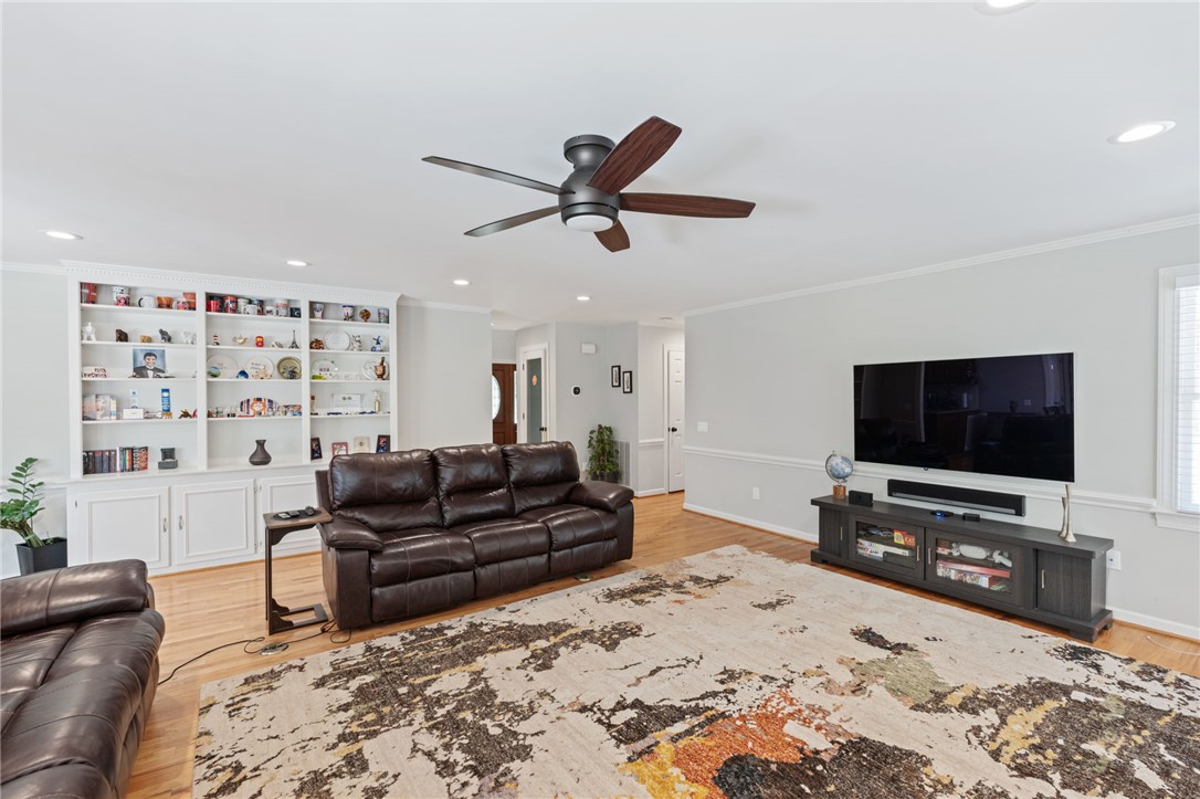 208 Cedar Dale Drive