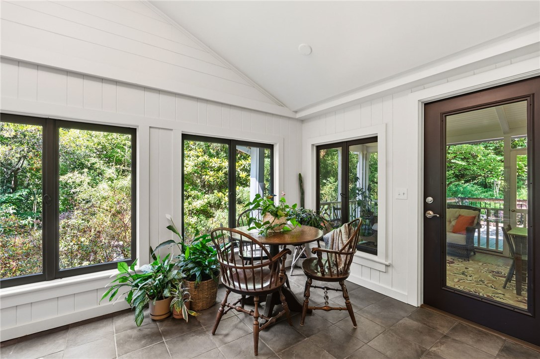107 Mountain Laurel Drive