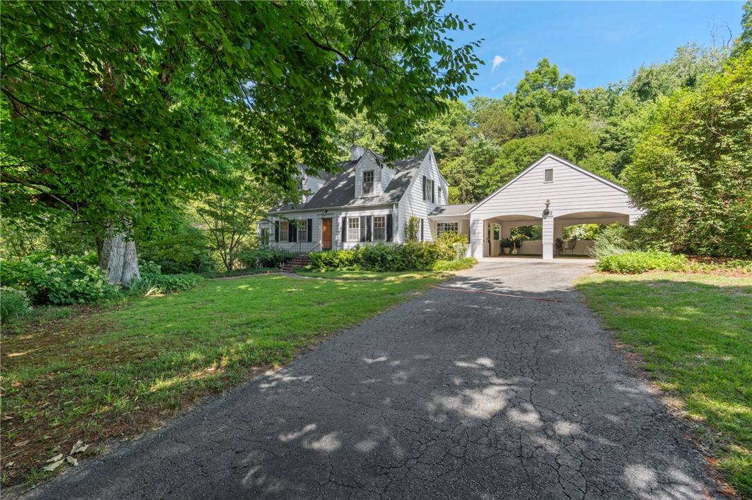 107 Mountain Laurel Drive