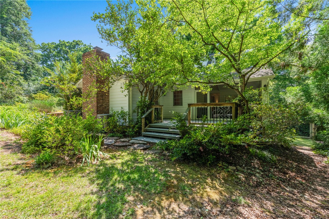 107 Mountain Laurel Drive