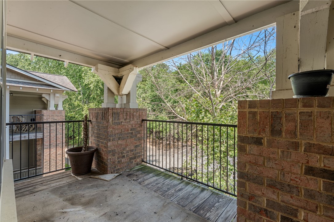 833 Old Greenville Highway 933