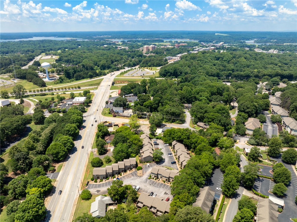 343 Old Greenville Highway 10