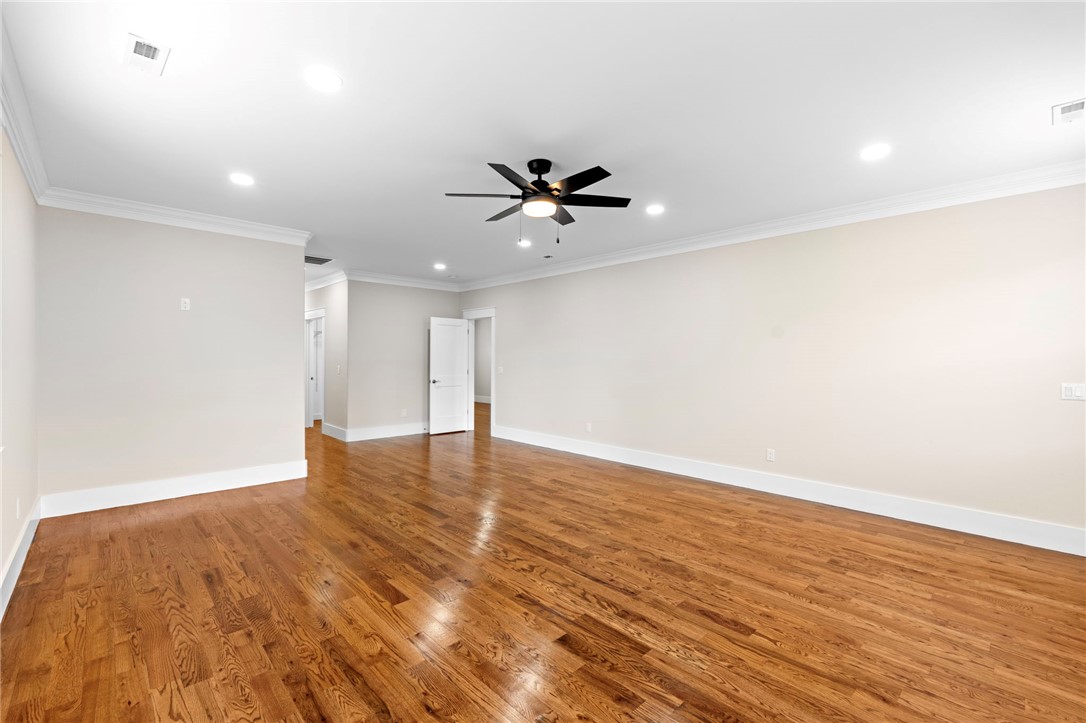 303 Regency Circle