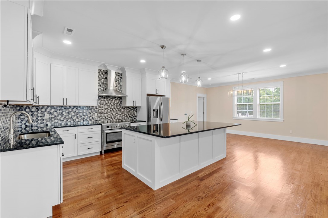 303 Regency Circle