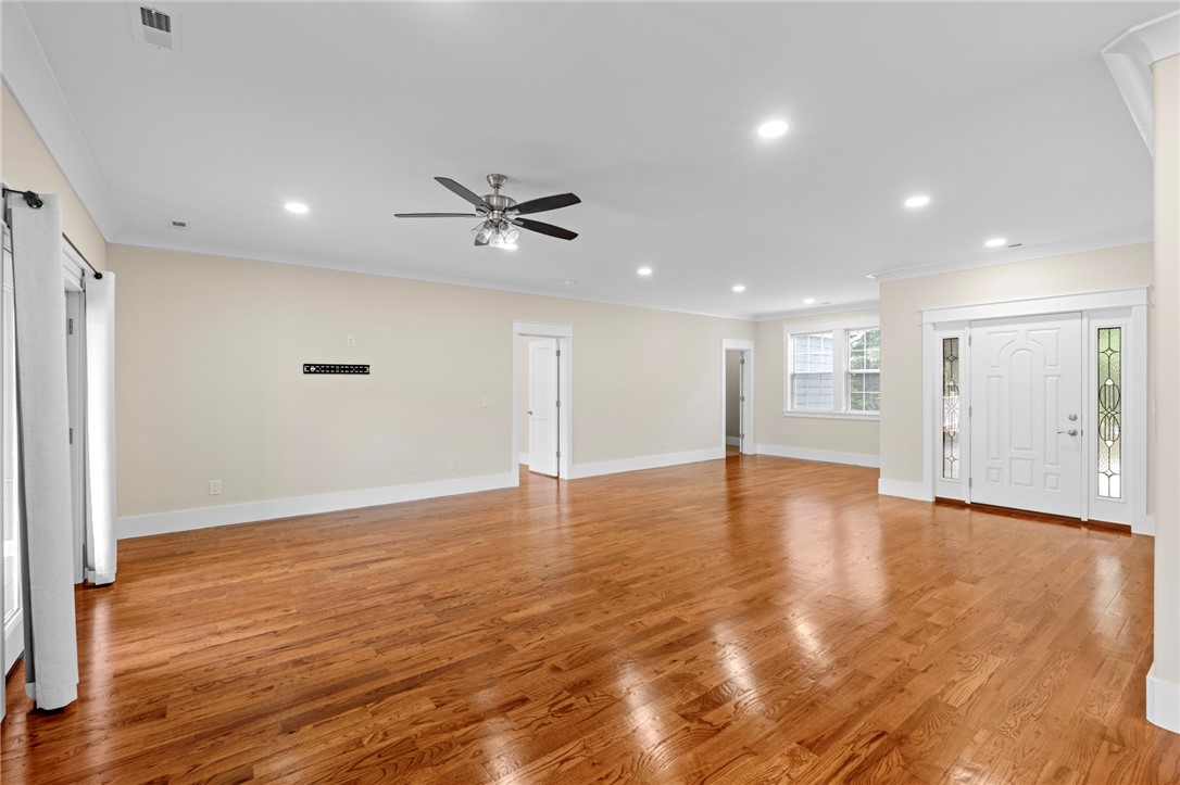 303 Regency Circle