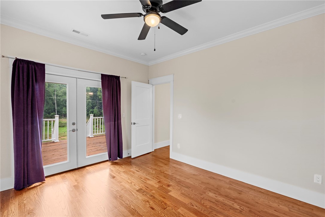 303 Regency Circle