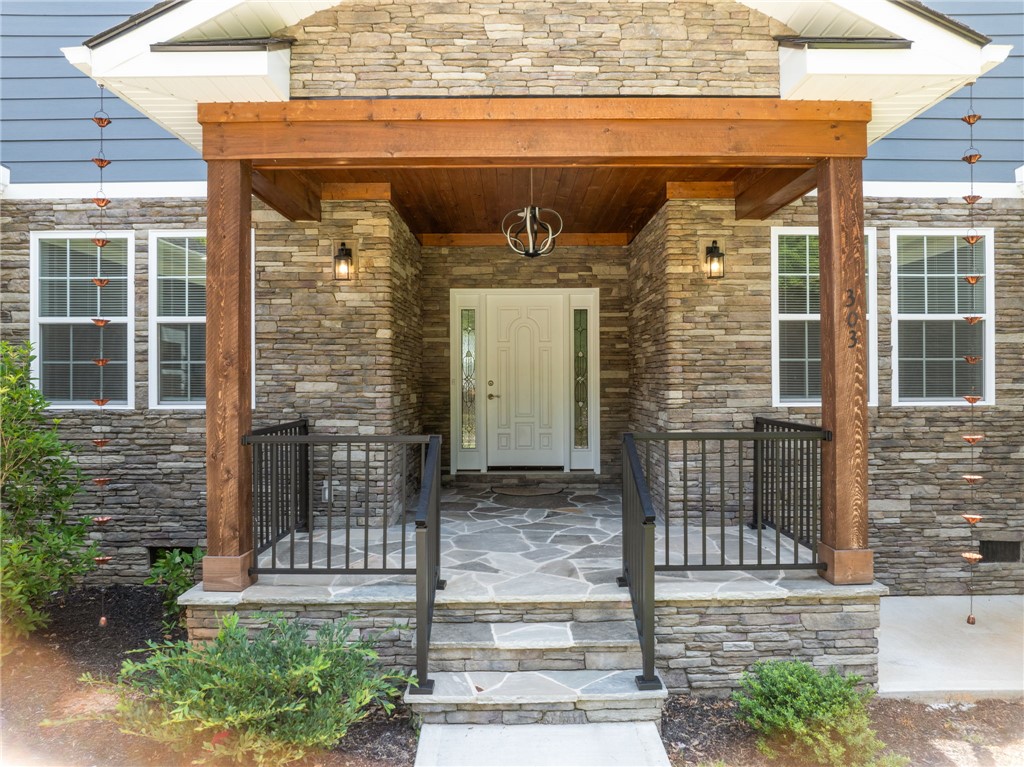 303 Regency Circle