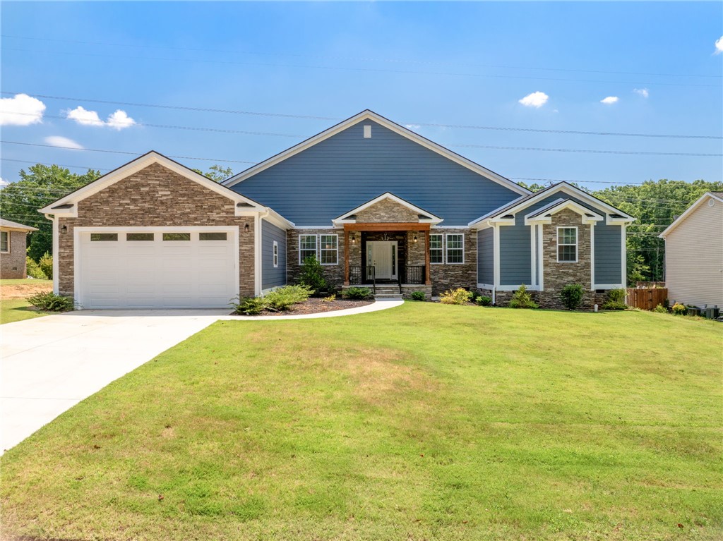303 Regency Circle