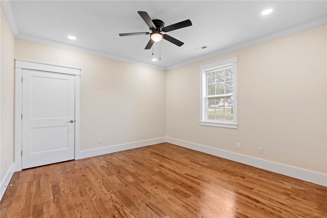 303 Regency Circle