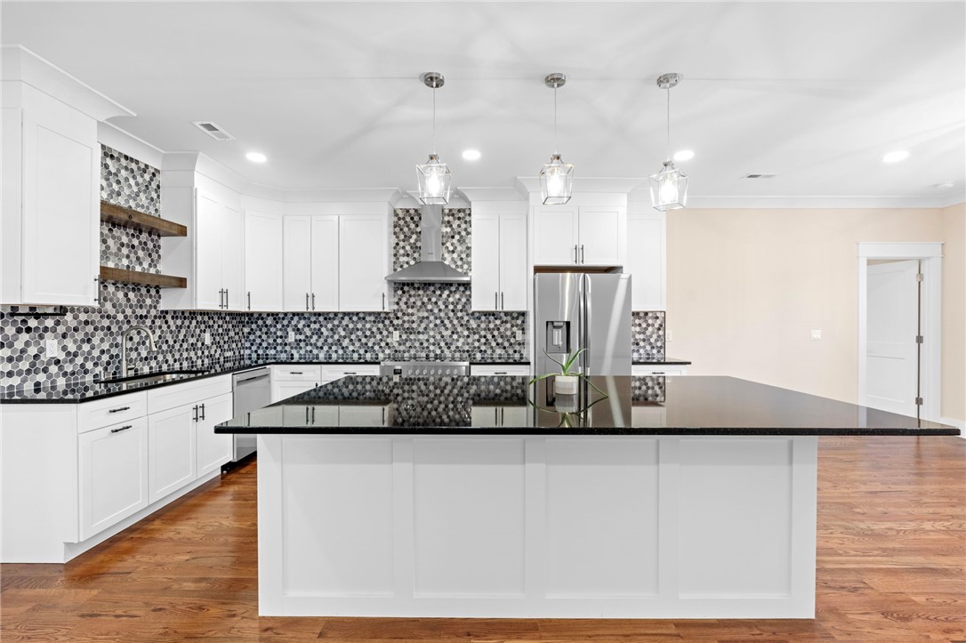 303 Regency Circle