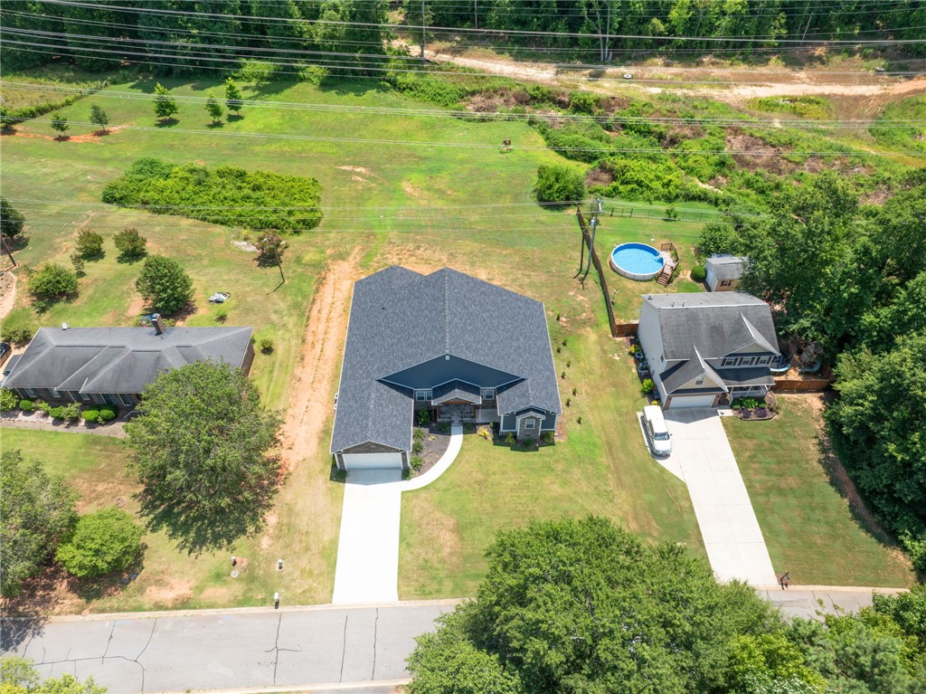 303 Regency Circle