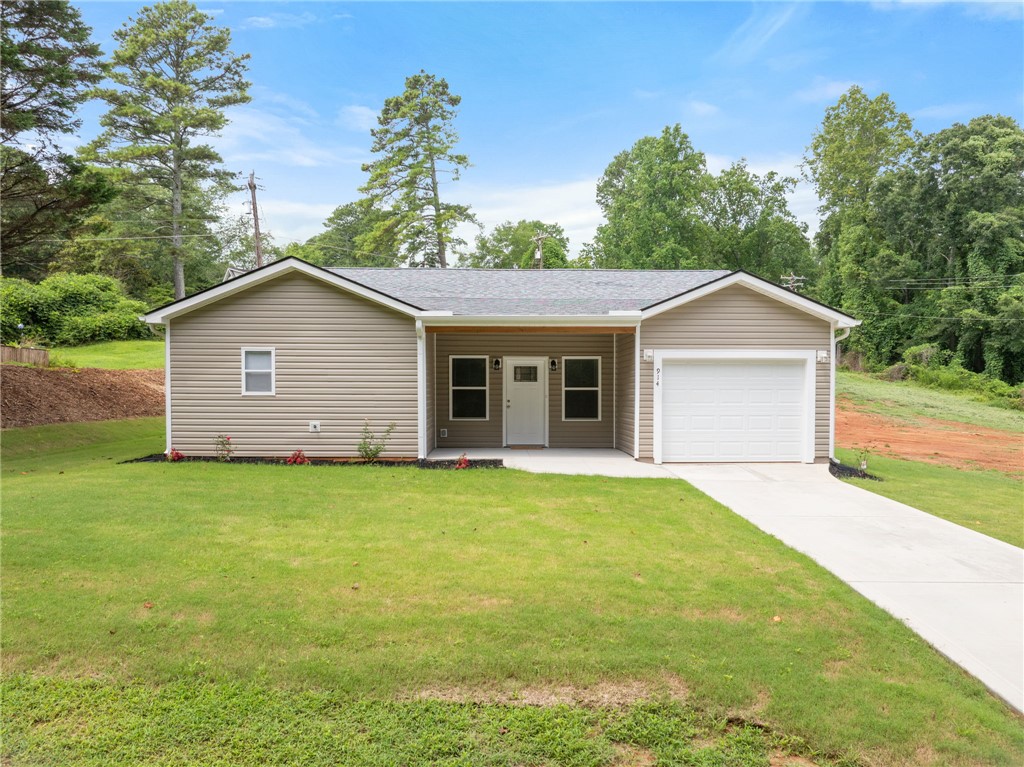 914 Smith Grove Road