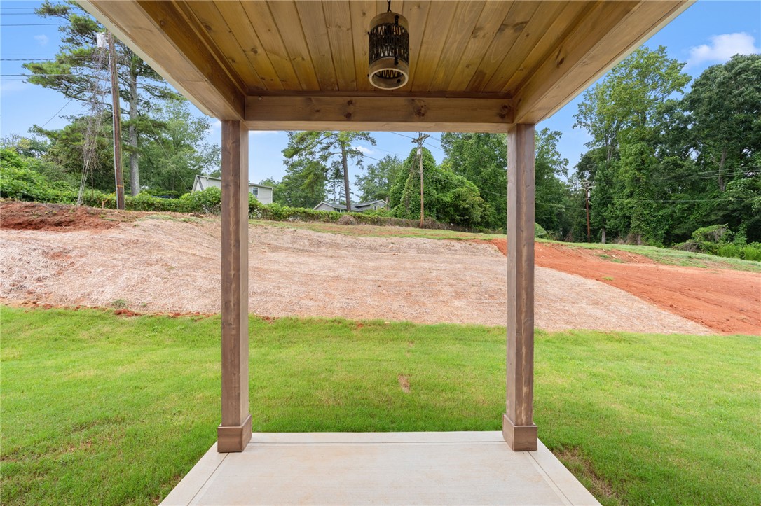 914 Smith Grove Road