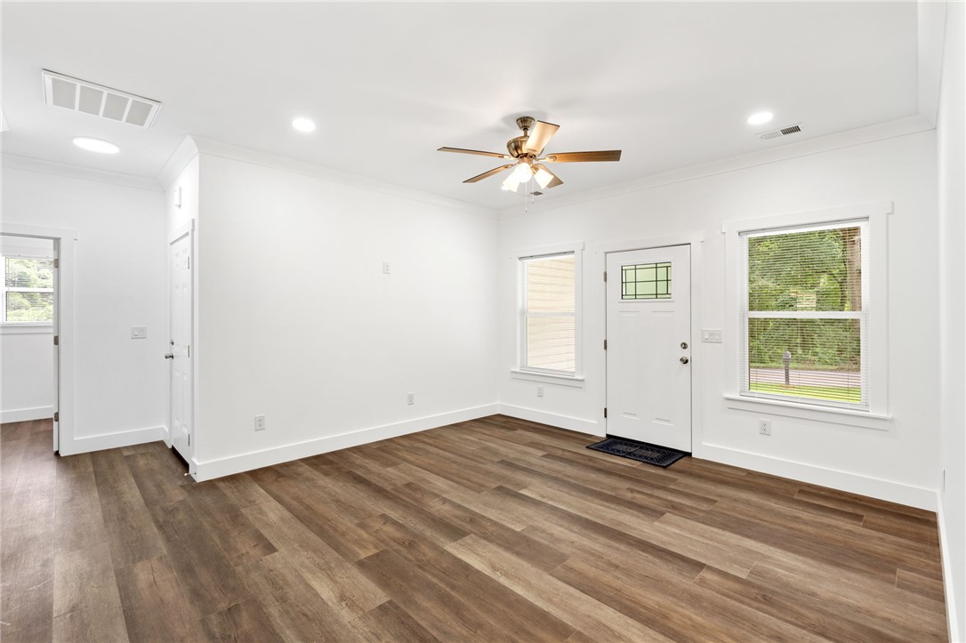 914 Smith Grove Road