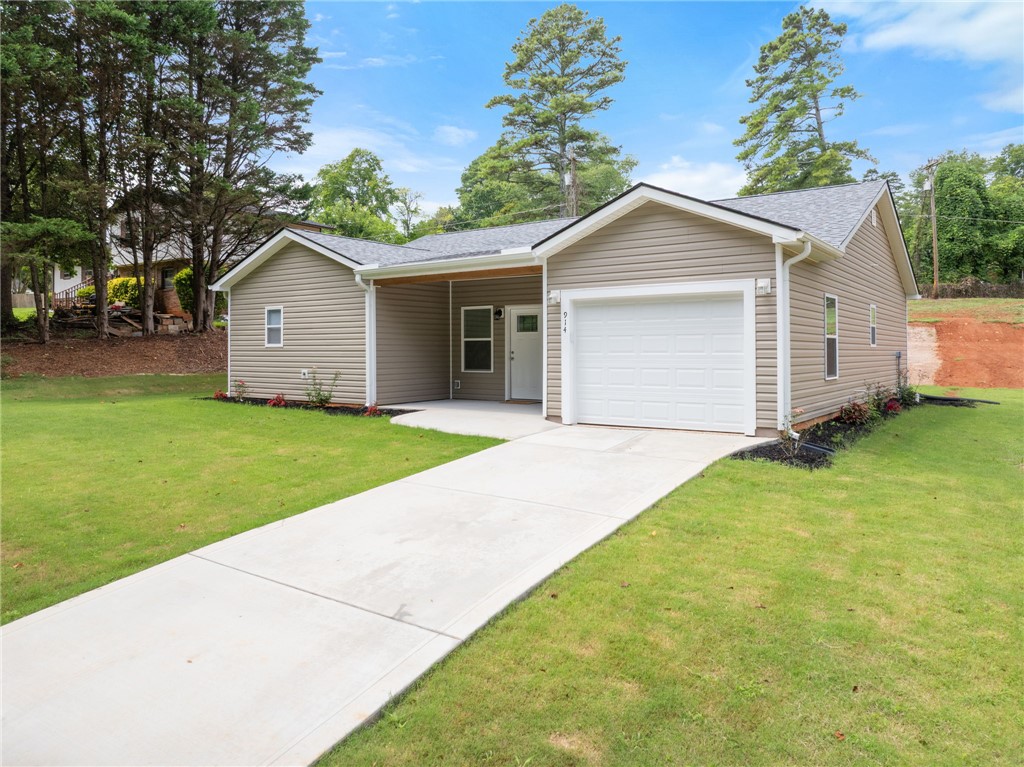 914 Smith Grove Road