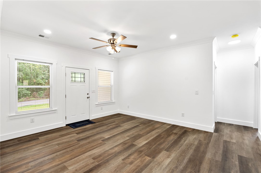 914 Smith Grove Road