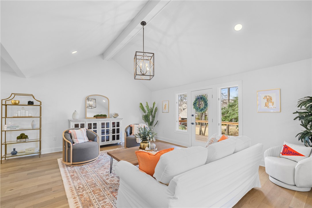 117 Riverpoint Drive