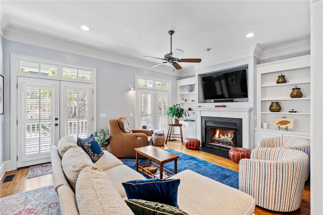 205 Village Walk Lane